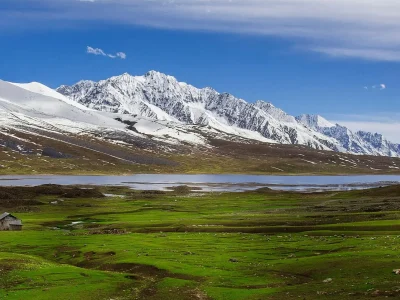 Skardu landscape for a private Pakistan tour package