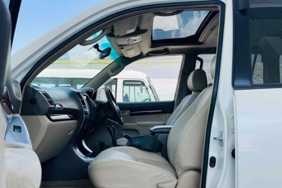 SUV Land Cruiser Prado 2003-2007 Model