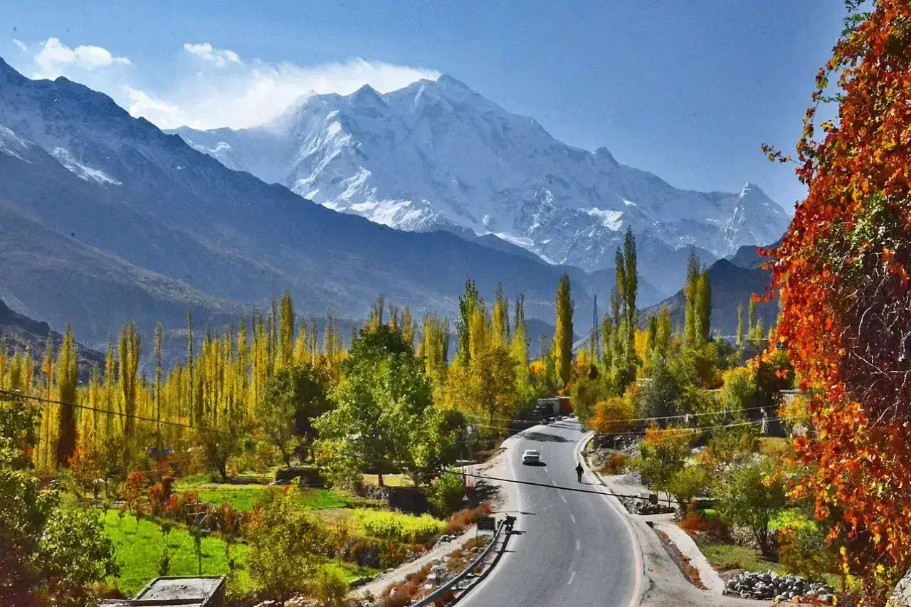 Pakistan Tours & Treks | Explore Culture, Nature & Adventure