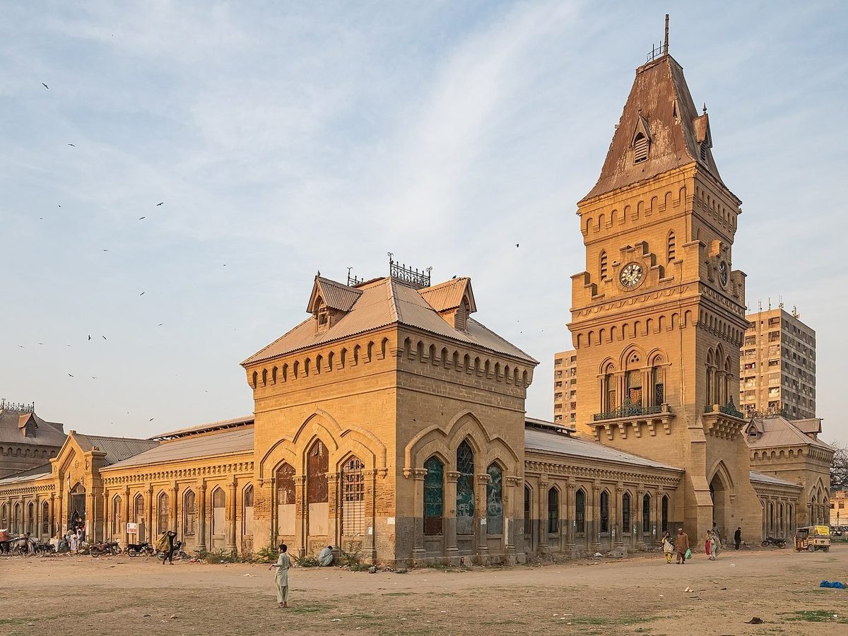Empress Market in Karachi, Pakistan