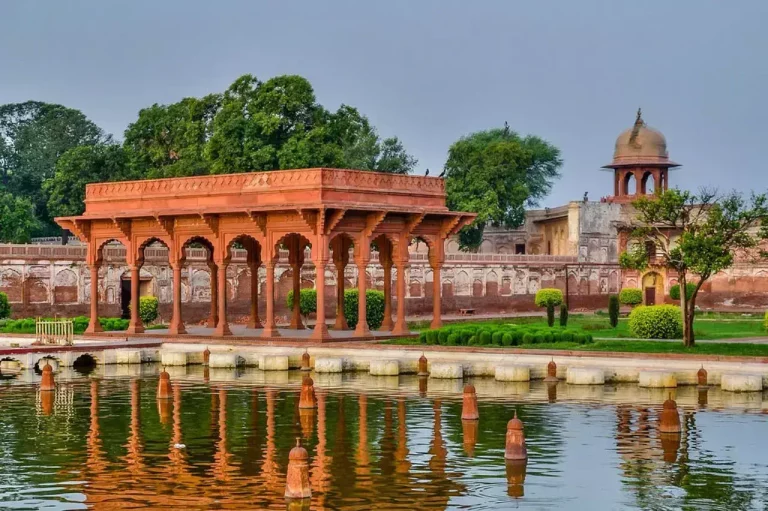 Indus & Empires: Civilisations of Pakistan – 13 Days / 12 Nights